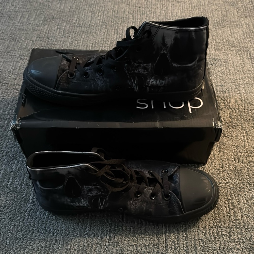 Skull shoes